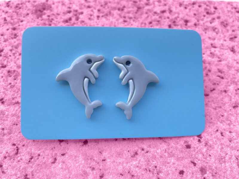 Pendientes con forma de delfines