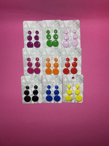 Pendientes circulares en varios colores