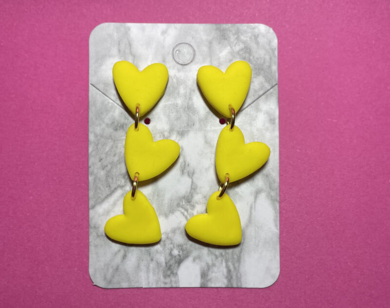 Pendientes corazones amarillo