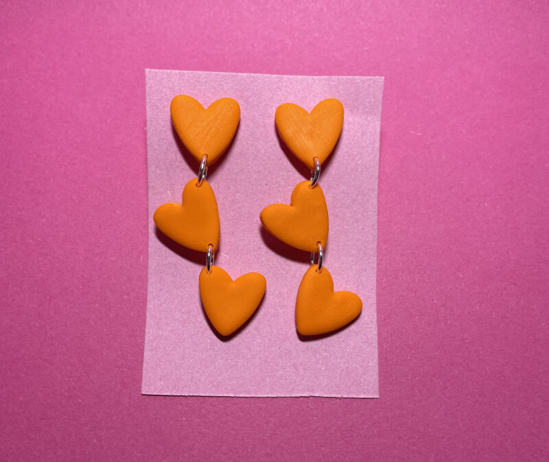 Pendientes corazones naranja